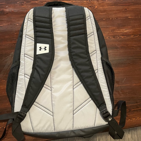 Under Armour Storm Backpack - Picture 7 of 7